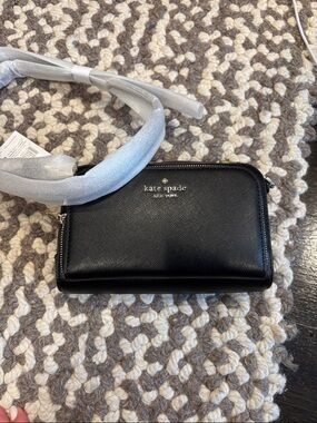 kate spade black zip-around card wallet